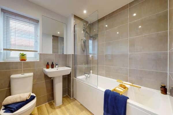 Castle Gate - Image 6