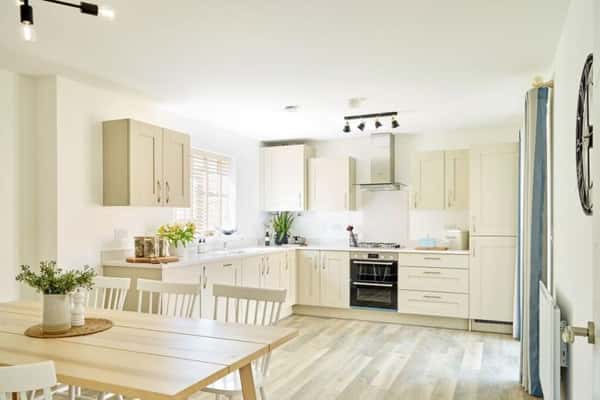 Cavendish View - Image 14