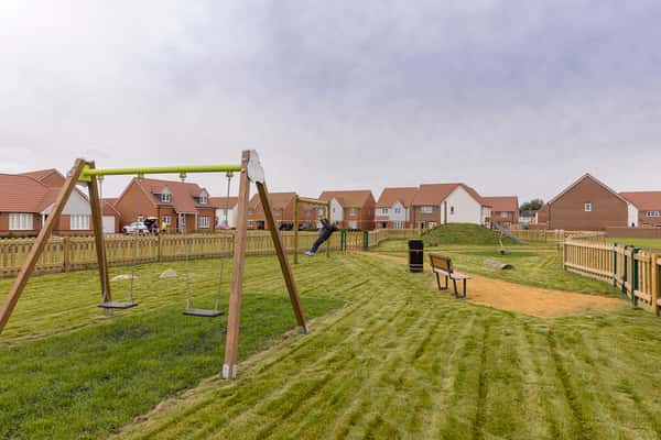 Finches Park - Image 9