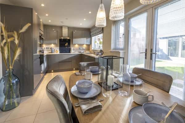 Locke Gardens, Llanwern - Image 4