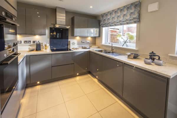 Locke Gardens, Llanwern - Image 5