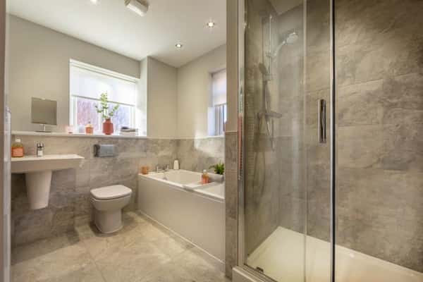 Royal Victoria Court - Image 15