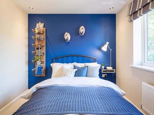 Castle Walk - Image 3