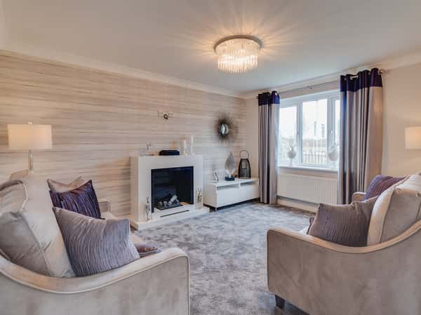 Hampton Green - Image 5