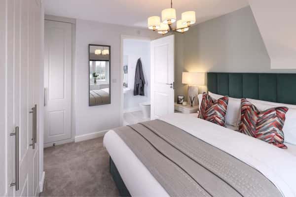 Larchwood - Image 14