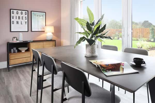 Larchwood - Image 13