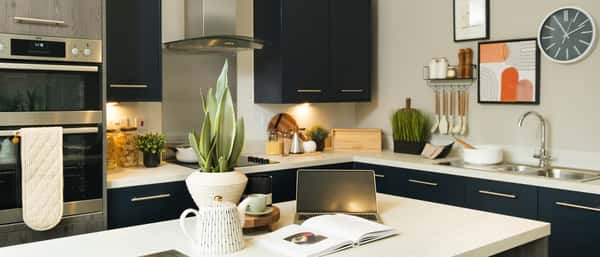 The Lawns, Kennington Road - Image 2