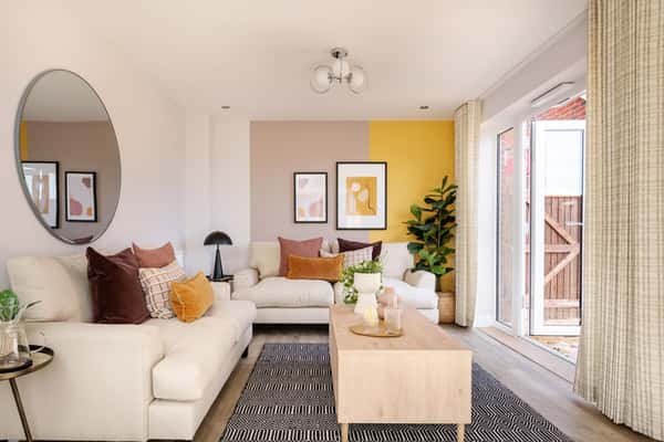 Artillery Mews - Image 1