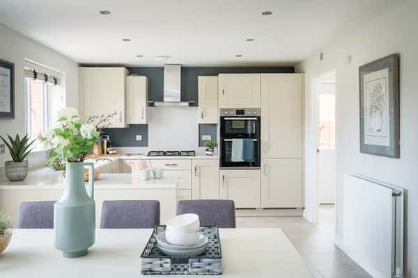 Handley Gardens - Image 1