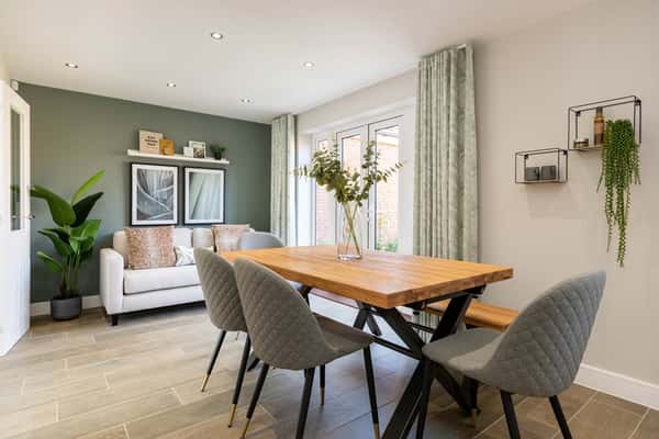 Lark Grange - Image 15