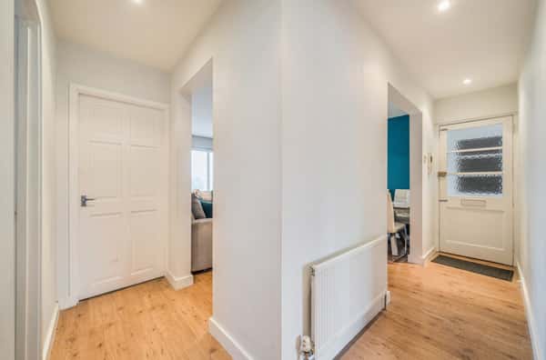 Woodville Road, Barnet - Image 14