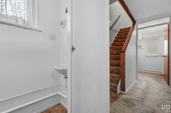 Piercys, Basildon - Image 13