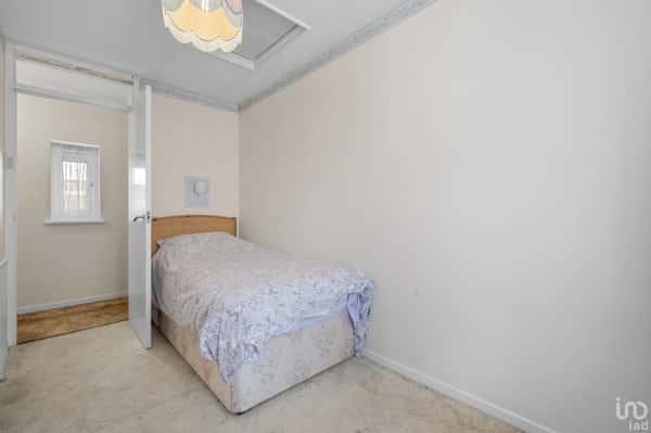 Piercys, Basildon - Image 16