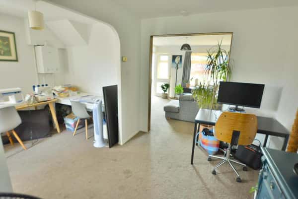 Cockerell Close, Wimborne - Image 5