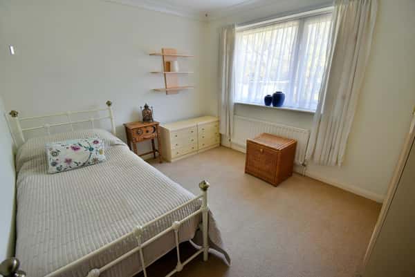 Eleanor Drive, Bearwood - Image 10