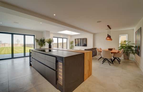 Shefford Road, Meppershall - Image 4