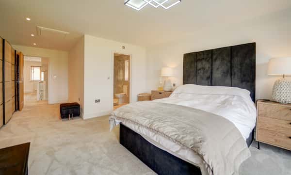 Shefford Road, Meppershall - Image 18