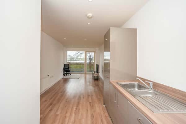 Erith High Street, Erith - Image 2