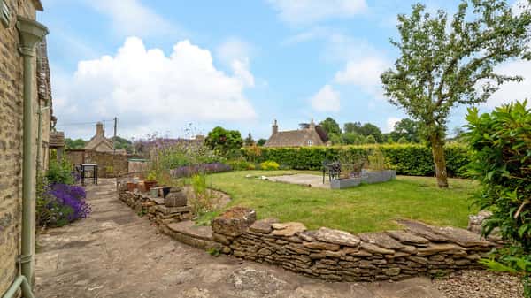 Arlington Green, Bibury - Image 12