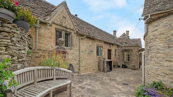 Arlington Green, Bibury - Image 14