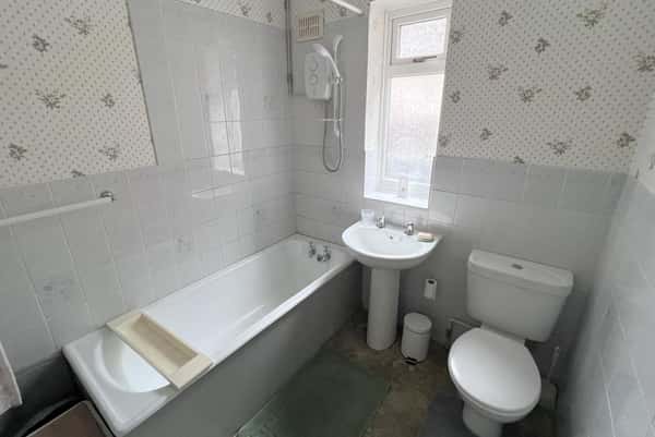 Palfrey Road, Bournemouth - Image 7