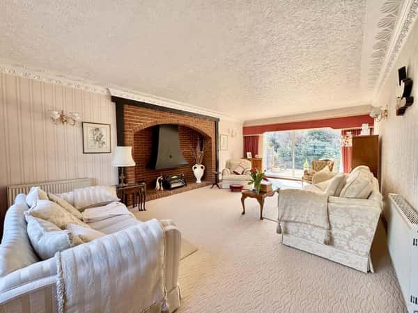 Ross Glades, Bournemouth - Image 4