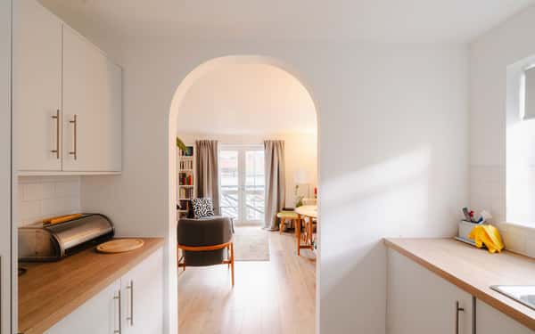 Ferrymans Court, Central Bristol - Image 4