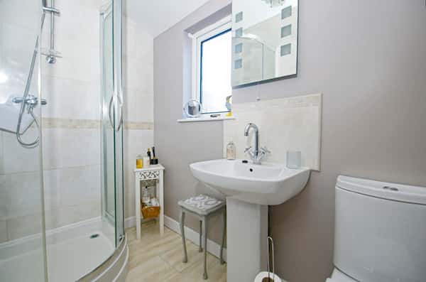 Church Road, Caldicot - Image 7