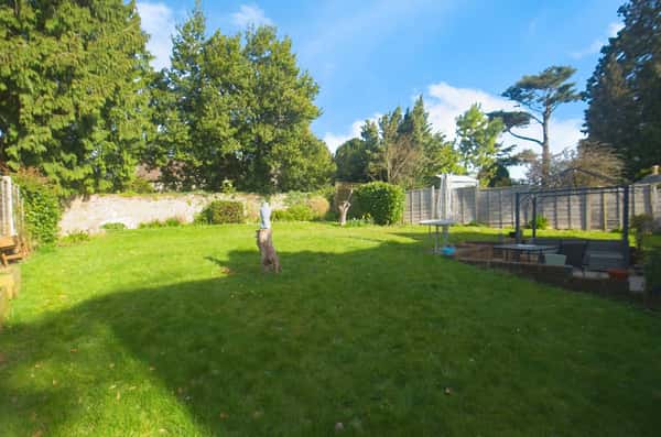 Church Road, Caldicot - Image 18