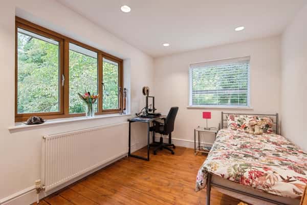 Huttles Green, Royston - Image 16