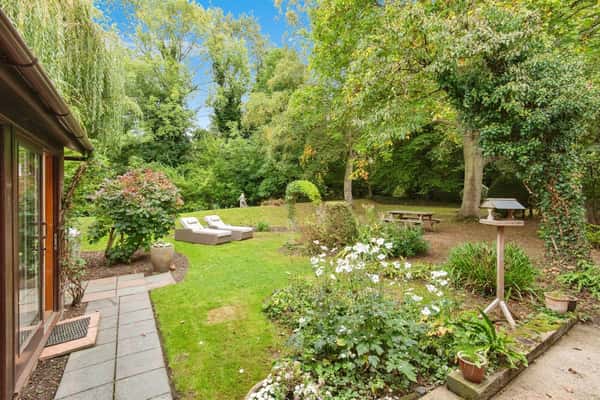 Huttles Green, Royston - Image 19