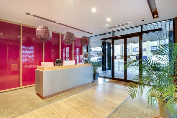 Oval Road, Camden Town - Image 11