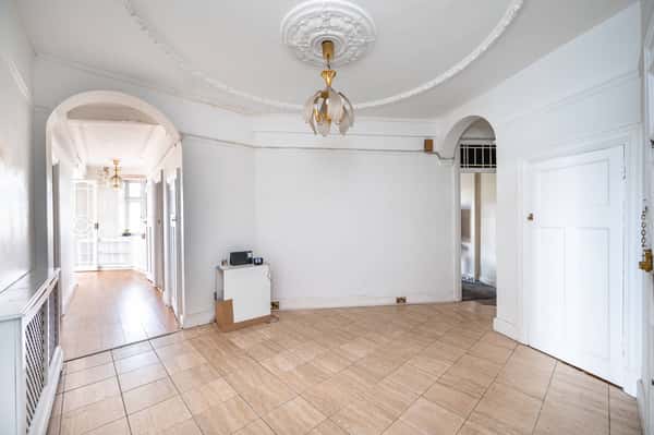 Palace Court, Hampstead - Image 14