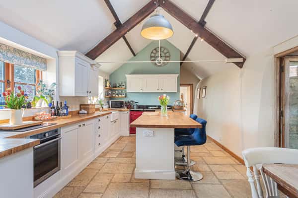 Horton, South Gloucestershire - Image 3