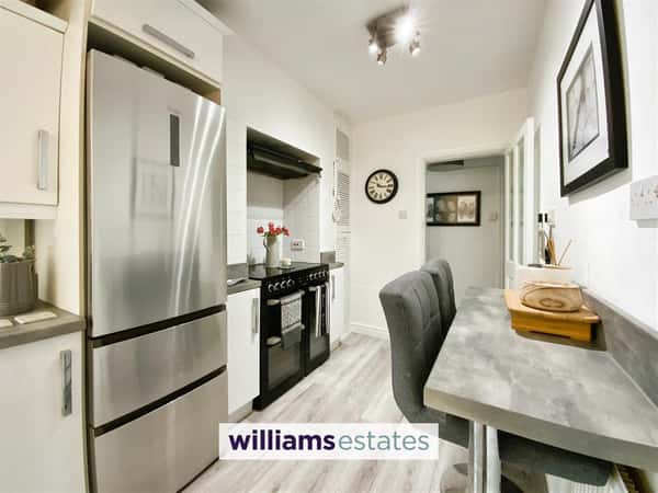 Abergele Road, Rhuddlan - Image 3