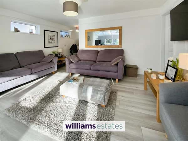 Abergele Road, Rhuddlan - Image 8