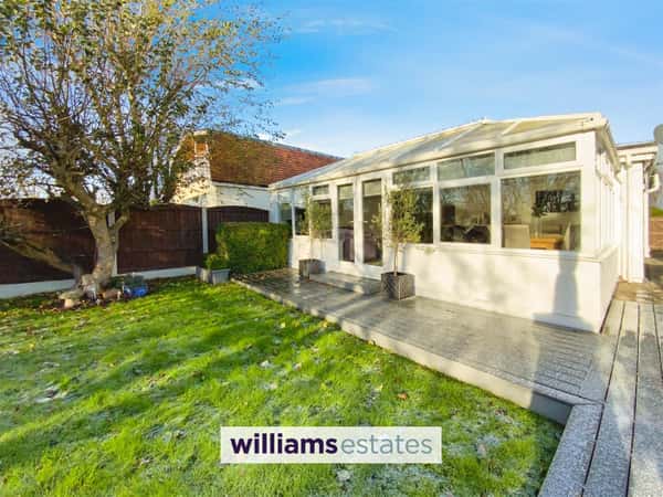 Abergele Road, Rhuddlan - Image 18