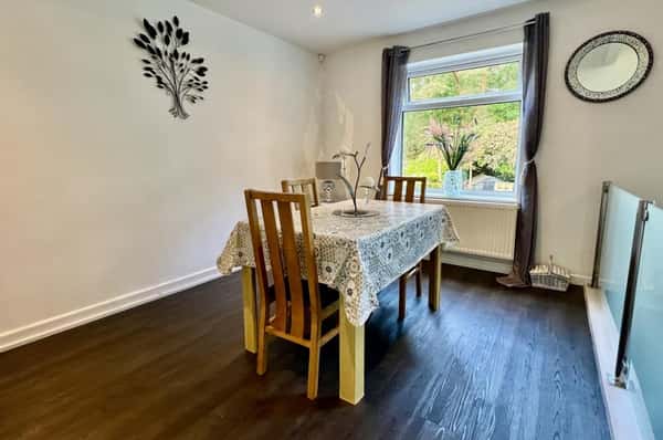 Chapel Rise, Avon Castle, Ringwood - Image 11