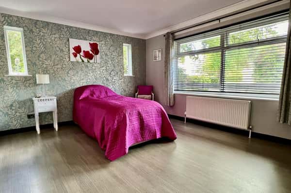 Chapel Rise, Avon Castle, Ringwood - Image 16