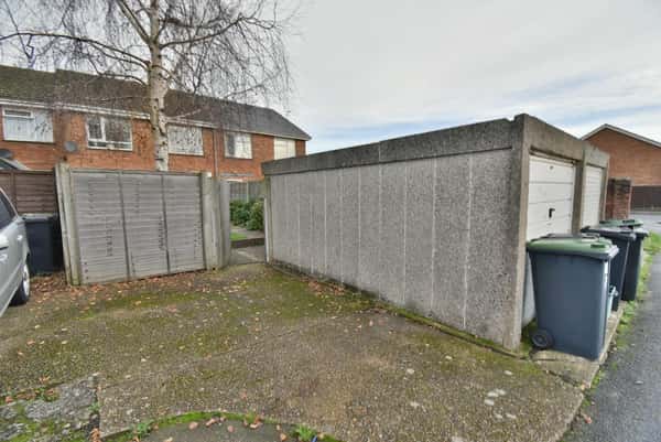 Medway Road, Ferndown - Image 17
