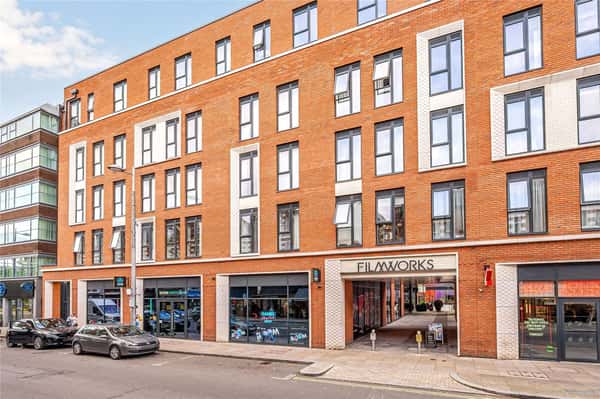 Hawkins House, Ealing - Image 1