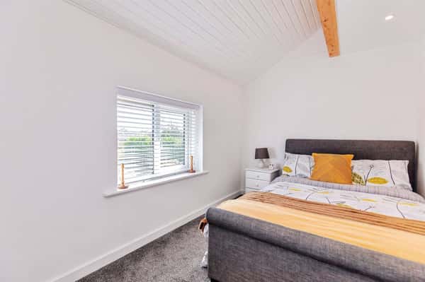 Greenbank Terrace, Kettering - Image 12