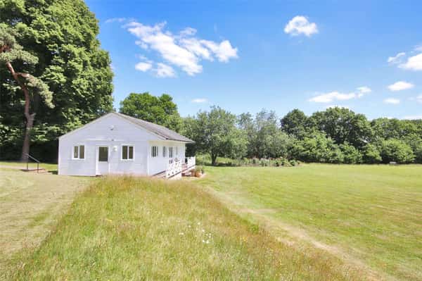 Little Trodgers Lane, Mayfield - Image 17