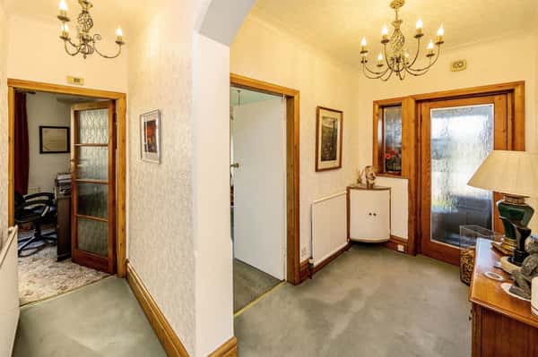 Rochdale Road, Halifax - Image 6