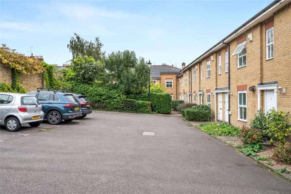 Deacon Mews, Islington - Image 4