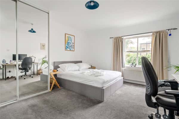 Deacon Mews, Islington - Image 11