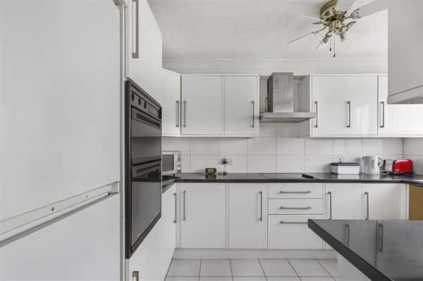 The Spinney, Hertford - Image 2