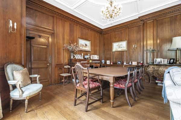 St Margaretsbury House, Stanstead Abbotts - Image 3