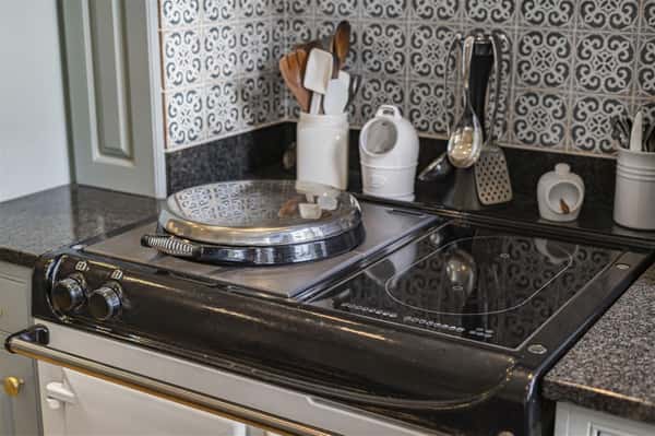 St Margaretsbury House, Stanstead Abbotts - Image 13