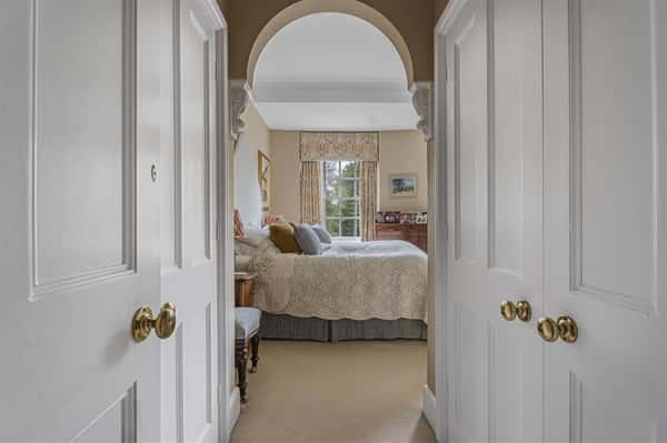 St Margaretsbury House, Stanstead Abbotts - Image 17